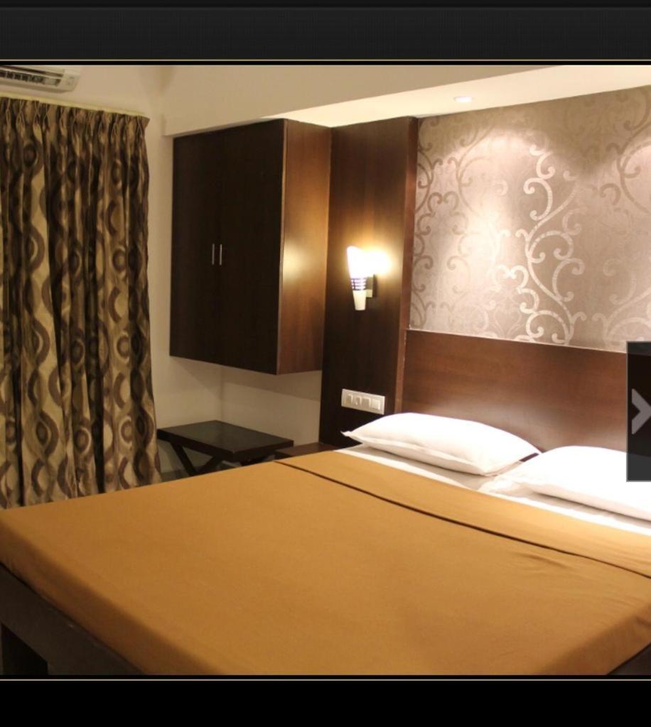 Hotel Aashraya Mysore Luaran gambar